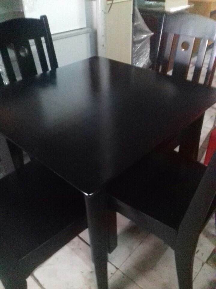 Thanh lý bộ bàn ăn gỗ tự nhiên